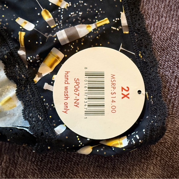 Splendid Black and Floral Women's Panties Set - Picture 7 of 7